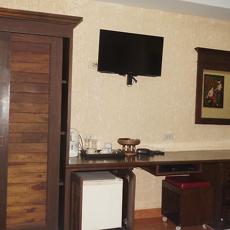 Queen Victoria Inn Pattaya Zewnętrze zdjęcie