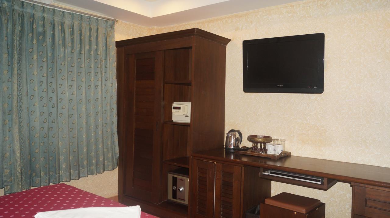Queen Victoria Inn Pattaya Zewnętrze zdjęcie